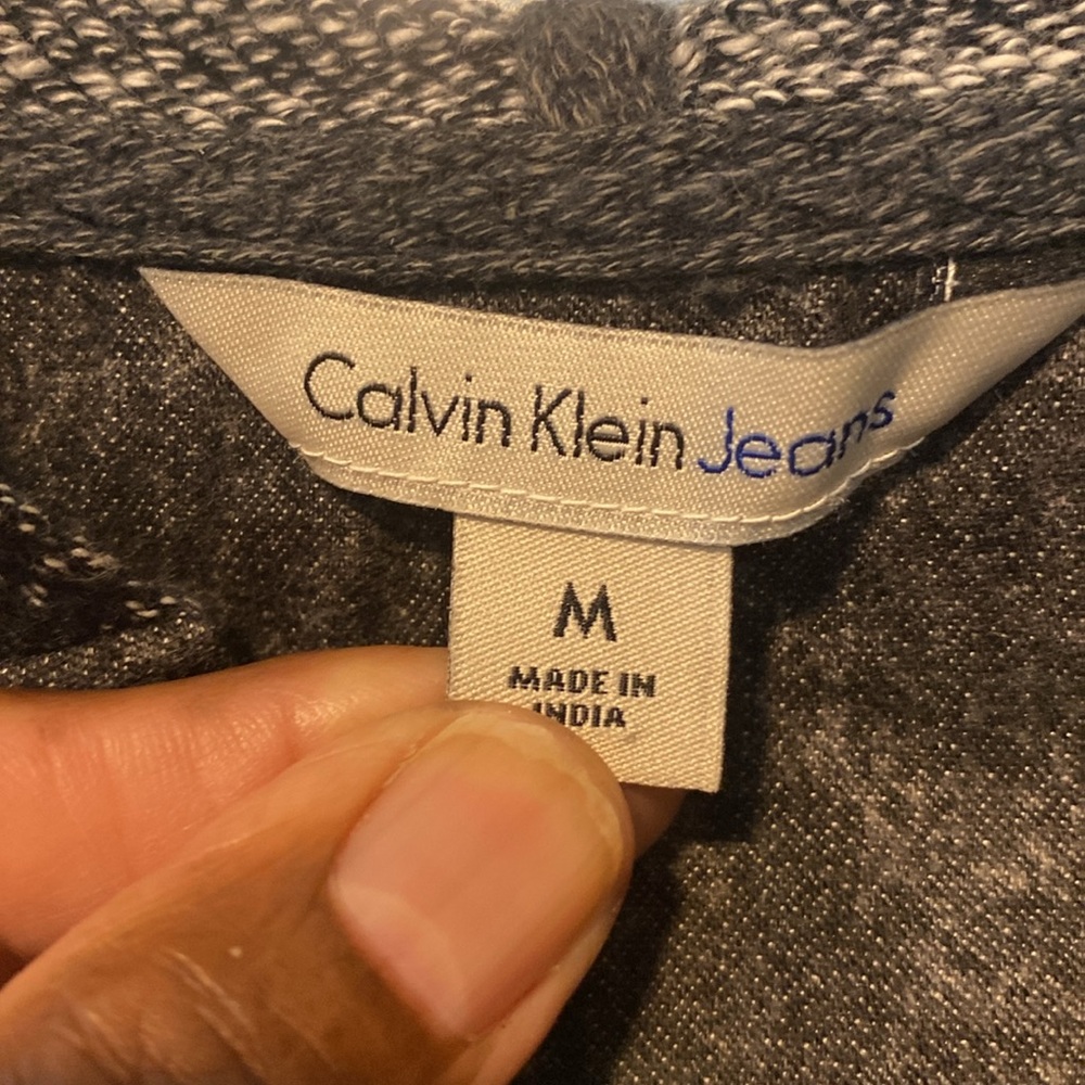 Calvin Klein size Medium Hooded Vest good condition - Picture 2 of 4